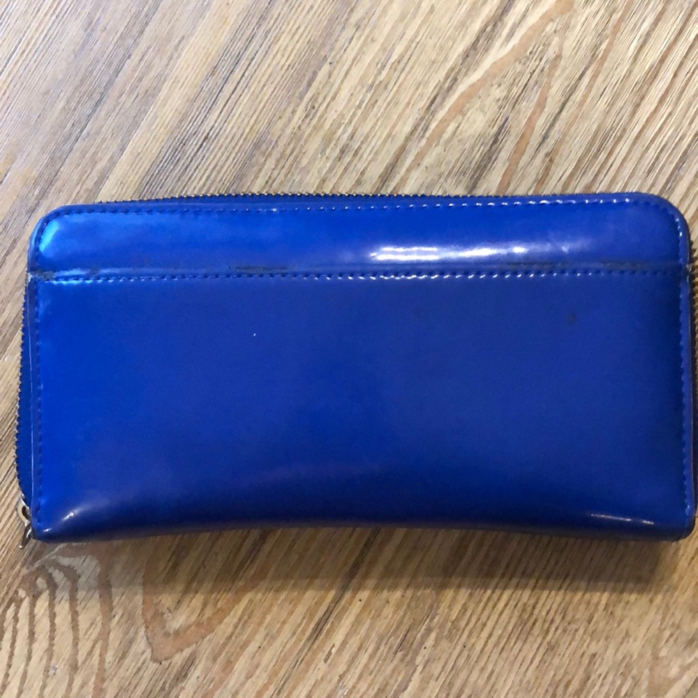 Kate Spade Wallet - Picture 5 of 8
